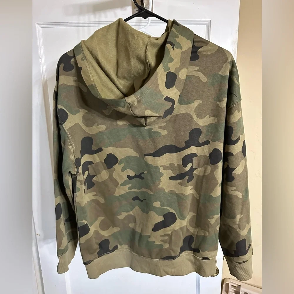 Kids Old Navy Oversized camo Hoodie